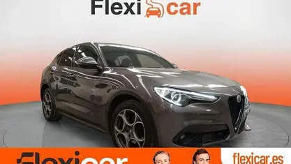 Gris Usado 2022 Alfa Romeo Stelvio Sprint SUV | 27.980 € (Precio justo)
