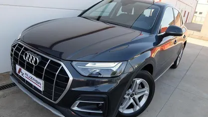 Usado Audi Q5 Advanced Plus 163 CV (119 kW) 2021 Gris / plata SUV