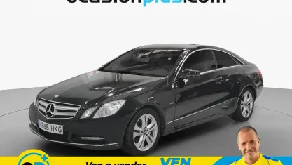 Usado Mercedes E220 Elegance 170 CV (125 kW) 2012 Negro Coupe