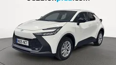 Blanco Nuevo 2025 Toyota C-HR Active SUV | 27.537 € (Super precio)