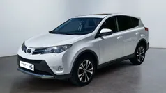 Blanco Usado 2015 Toyota RAV4 Advance SUV | 18.900 € (Precio justo)