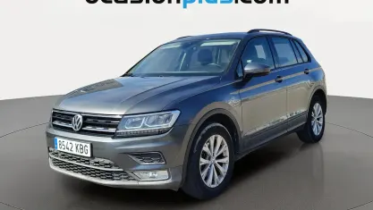 Usado VW Tiguan Edition 125 CV (91 kW) 2017 Gris SUV