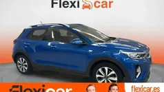 Usado 2022 Kia Stonic SUV | 16.490 € (Precio justo)