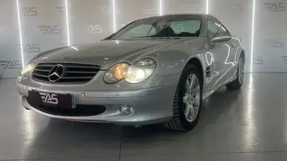 Usado Mercedes SL500 306 CV (225 kW) 2002 Gris / plata Descapotable