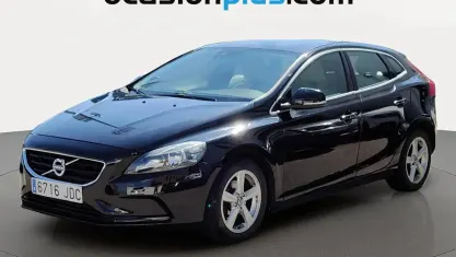 Usado Volvo V40 Momentum 115 CV (84 kW) 2015 Negro Utilitario