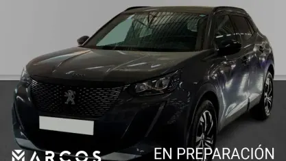 Usado Peugeot 2008 Allure 130 CV (95 kW) 2023 SUV