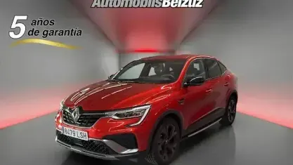 Käytetty Renault Arkana Intens 140 HP (102 kW) 2021 Punainen Katumaasturi