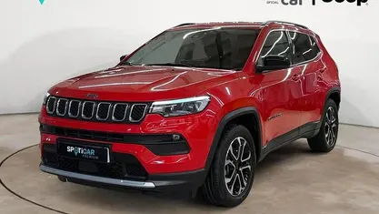 Begagnad Jeep Compass Limited 190 HK (139 kW) 2023 Röd SUV