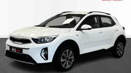 Usado Kia Stonic 100 CV (73 kW) 2023 SUV