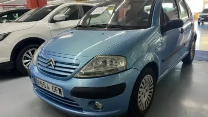 Usado Citroën C3 75 CV (55 kW) 2003 Azul Utilitario