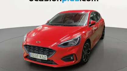 Usado Ford Focus ST-Line 184 CV (135 kW) 2019 Rojo Utilitario