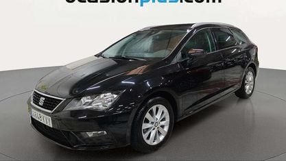 Begagnad Seat Leon Style 115 HK (84 kW) 2019 Svart Minibuss