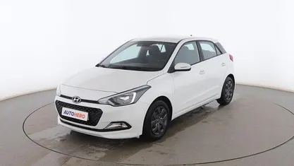 Usado 2017 Hyundai i20 Utilitario | 11.099 € (Precio justo)