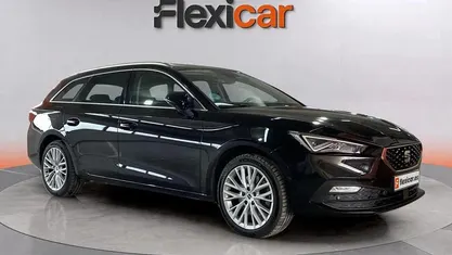 Usado Seat Leon FR 150 CV (110 kW) 2022 Familiar