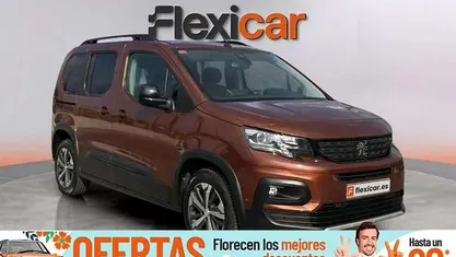 Usado Peugeot Rifter GT-line 131 CV (96 kW) 2019 Monovolumen
