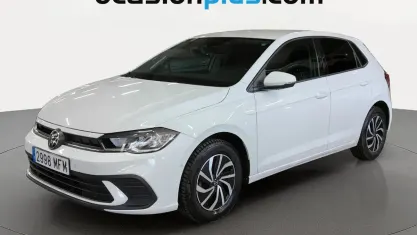 Usado VW Polo Life 95 CV (69 kW) 2023 Blanco Utilitario