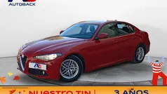 Usado 2018 Alfa Romeo Giulia Business Berlina | 18.350 € (Precio justo)