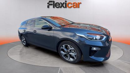 Usado Kia Ceed 115 CV (84 kW) 2020 Gris Utilitario