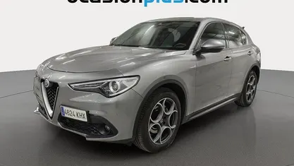 Usado Alfa Romeo Stelvio Super 150 CV (110 kW) 2018 Gris SUV