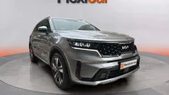 Gris Usado 2023 Kia Sorento SUV | 28.490 € (Precio justo)