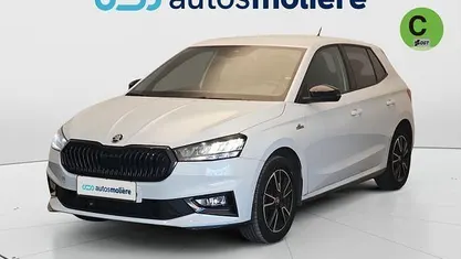 Blanco Usado 2022 Skoda Fabia Monte Carlo Utilitario | 19.980 € (Precio justo)