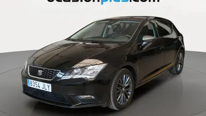 Usado Seat Leon CONNECT 150 CV (110 kW) 2016 Negro Utilitario