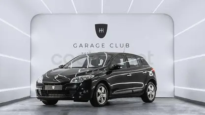 Usado Renault Mégane Dynamique 131 CV (96 kW) 2010 Negro Berlina