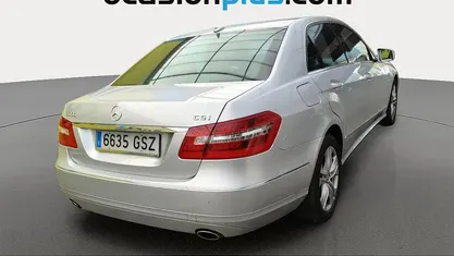 Usado Mercedes E350 Avantgarde 292 HP (214 kW) 2010 Sedan