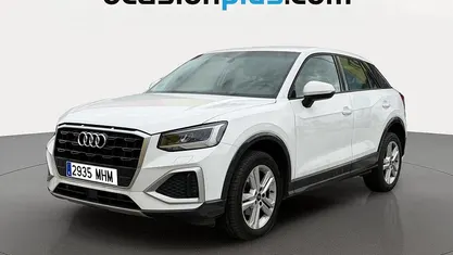 Blanco Usado 2023 Audi Q2 Advanced Plus SUV | 23.446 € (Precio justo)