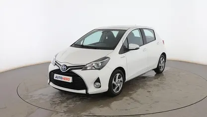 Usado 2016 Toyota Yaris Hybrid Active Berlina | 12.899 € (Precio justo)