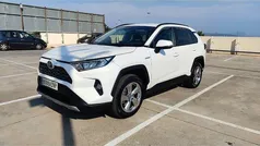 Blanco Usado 2021 Toyota RAV4 Hybrid Advance SUV | 31.990 € (Precio justo)