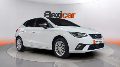 Usado Seat Ibiza 116 CV (85 kW) 2024 Blanco Utilitario