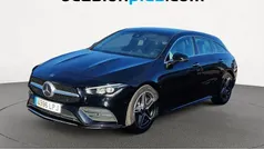 Negro Usado 2021 Mercedes 200 Monovolumen | 29.910 € (Precio justo)