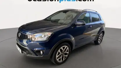 Usado SsangYong Korando Limited 178 CV (130 kW) 2017 Azul SUV