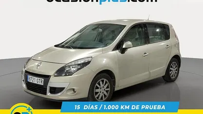 Usado 2010 Renault Scénic III Privilege Monovolumen | 7190 € (Precio justo)