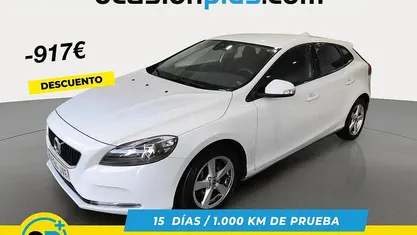 Blanco Usado 2016 Volvo V40 Kinetic Utilitario | 11.473 € (Precio justo)