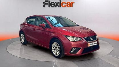 Käytetty Seat Ibiza CONNECT 75 HP (55 kW) 2017 Punainen Viistoperä