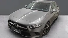 Gris Usado 2020 Mercedes A180 Utilitario | 23.500 €