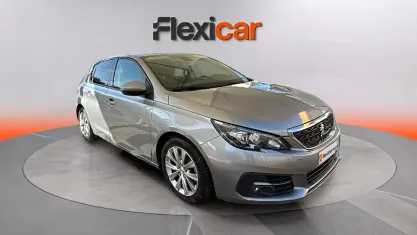 Usado Peugeot 308 Style 131 CV (96 kW) 2020 Gris Berlina