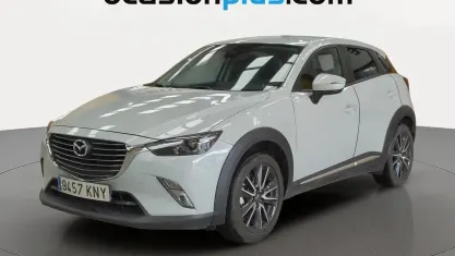 Begagnad Mazda CX-3 Luxury 120 HK (88 kW) 2018 Vit SUV