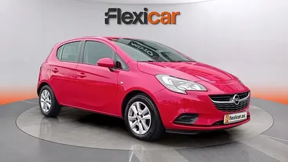 Usado Opel Corsa Selective 90 CV (66 kW) 2018 Rojo Utilitario
