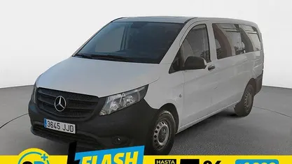 Blanco Usado 2015 Mercedes Vito Van | 17.950 € (Precio justo)