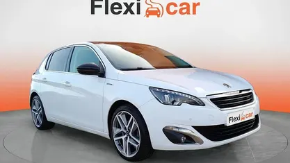 Usado Peugeot 308 Allure 131 CV (96 kW) 2017 Berlina
