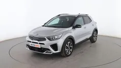 Usado 2021 Kia Stonic SUV | 17.399 € (Precio justo)