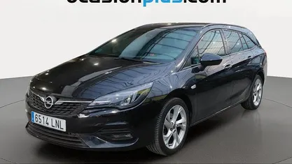 Usado Opel Astra Business Elegance 145 CV (106 kW) 2021 Familiar