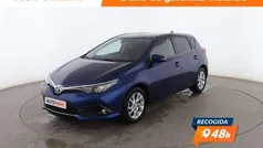 Bleue Utilisé 2017 Toyota Auris Active Berline | 15.299 € (Prix juste)