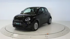 Negro Usado 2023 Fiat 500e Comfort Berlina | 21.900 € (Precio justo)