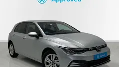 Gris Usado 2021 VW Golf VIII Life Berlina | 22.700 € (Precio justo)