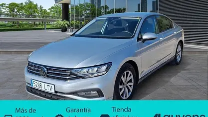Gris Usado 2021 VW Passat Business Berlina | 22.100 € (Precio justo)