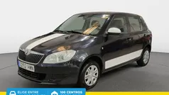 Negro Usado 2014 Skoda Fabia Ambition Utilitario | 5900 € (Buen precio)